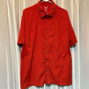 Mountain Hardwear Fiery Red Men's Travel Camping Gear Shirt